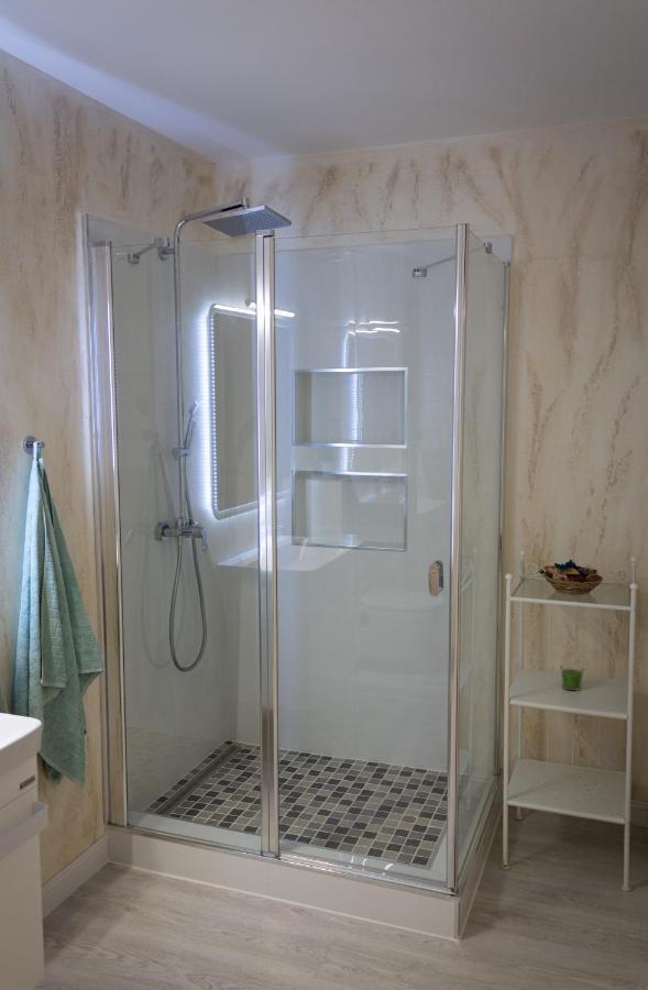 Apartament Sara Mamaia Nord Apartman Năvodari Kültér fotó